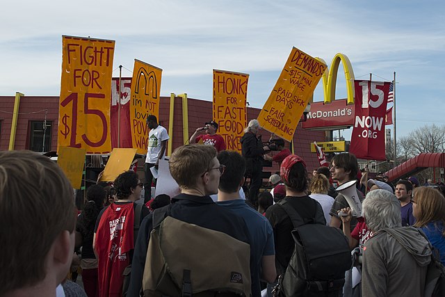 IMO: The Minimum Wage Should Not Be Raised