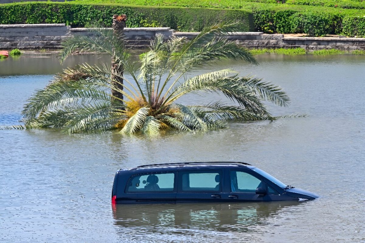 Flooding+in+Dubai